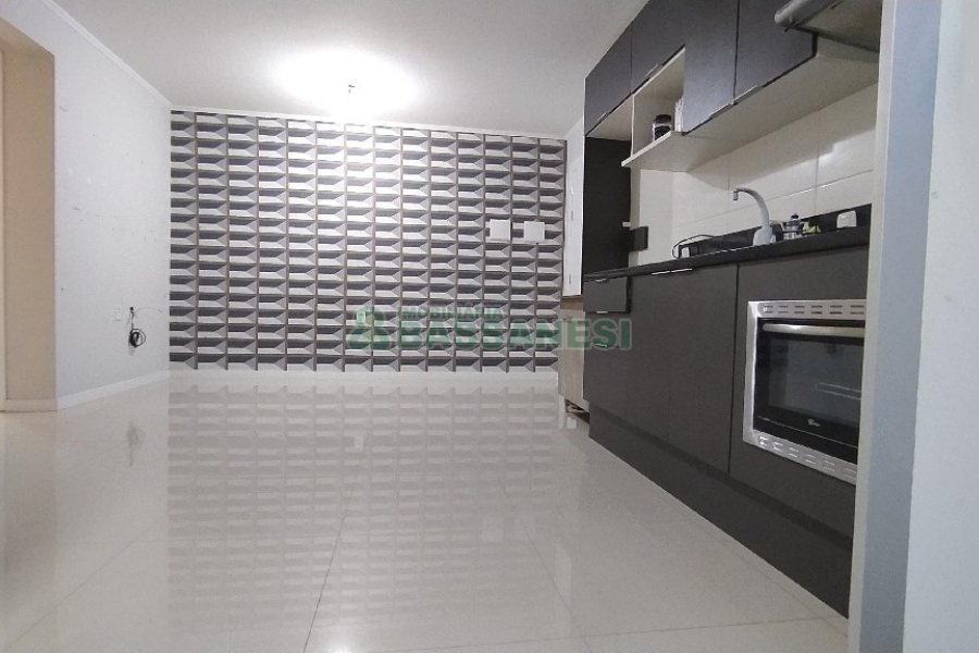 Apartamento com 53m², 2 dormitórios, 1 vaga, no bairro Cidade Nova em Caxias do Sul para Comprar