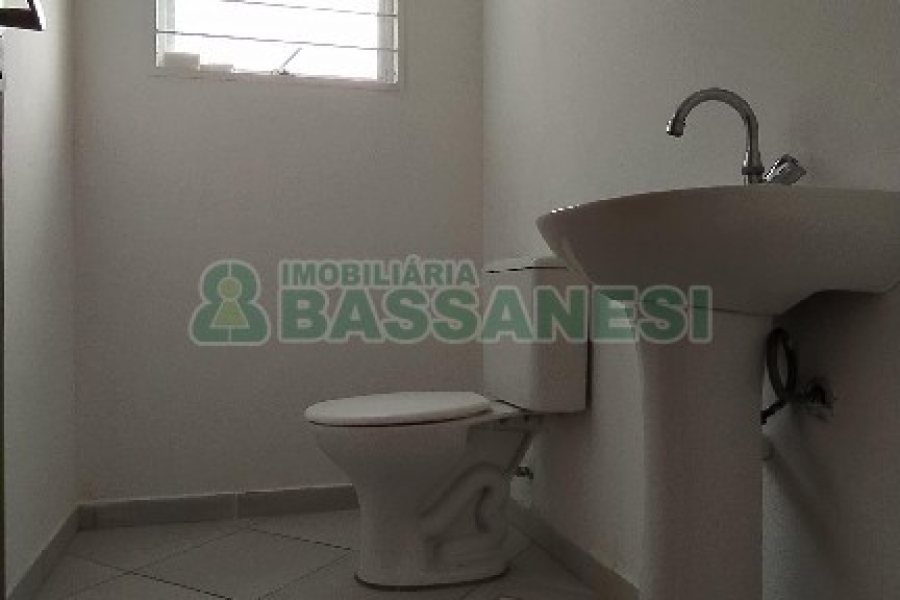 Loja com 405m², no bairro Centro em Caxias do Sul para Alugar