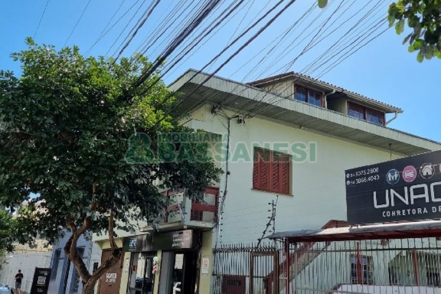 Predio com 390m², no bairro Centro em Caxias do Sul para Comprar