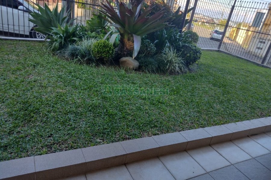 Apartamento com 113m², 3 dormitórios, 2 vagas, no bairro Cristo Redentor em Caxias do Sul para Comprar