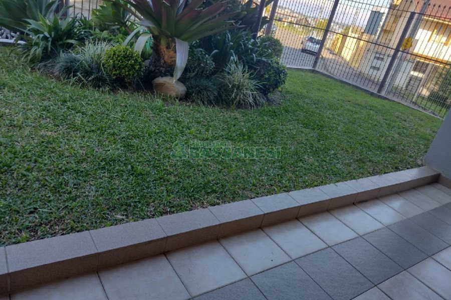 Apartamento com 113m², 3 dormitórios, 2 vagas, no bairro Cristo Redentor em Caxias do Sul para Comprar