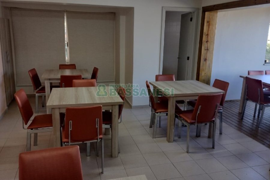 Apartamento com 113m², 3 dormitórios, 2 vagas, no bairro Cristo Redentor em Caxias do Sul para Comprar