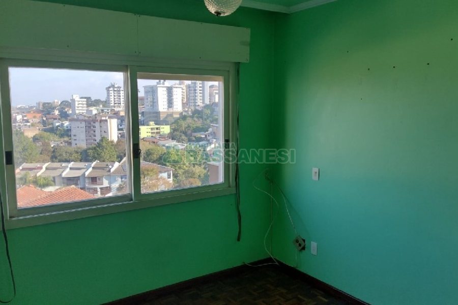 Apartamento com 113m², 3 dormitórios, 2 vagas, no bairro Cristo Redentor em Caxias do Sul para Comprar