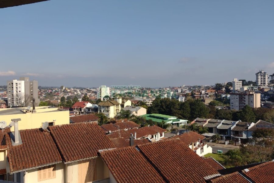 Apartamento com 113m², 3 dormitórios, 2 vagas, no bairro Cristo Redentor em Caxias do Sul para Comprar