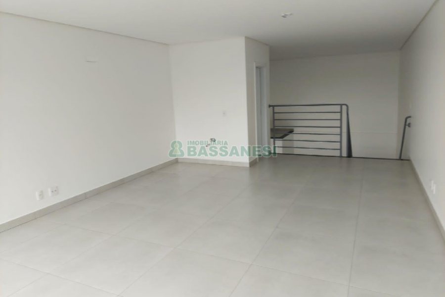 Loja com 100m², no bairro Rio Branco em Caxias do Sul para Alugar