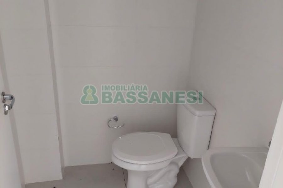 Loja com 100m², 1 vaga, no bairro Rio Branco em Caxias do Sul para Alugar