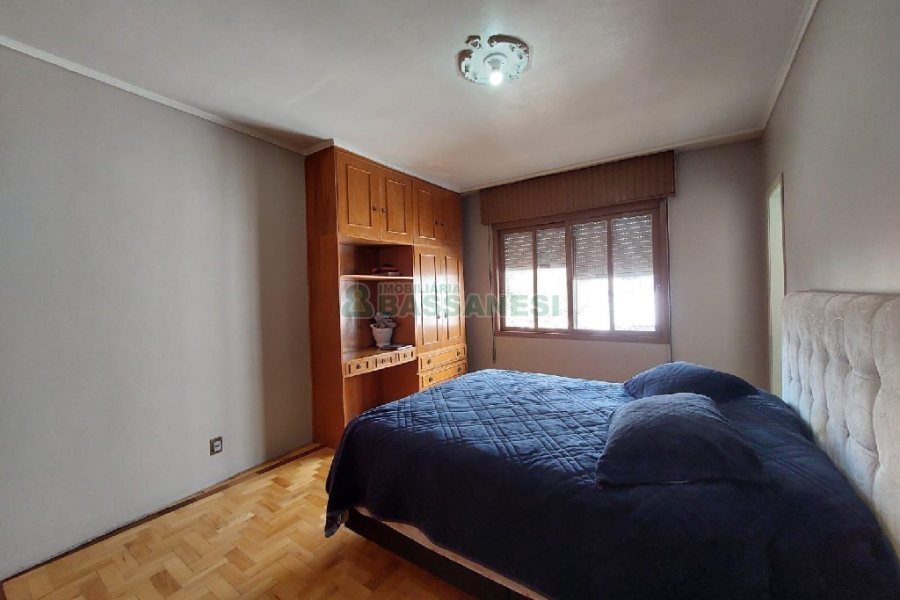 Apto Mobiliado com 269m², 4 dormitórios, 2 vagas, no bairro São Pelegrino em Caxias do Sul para Alugar