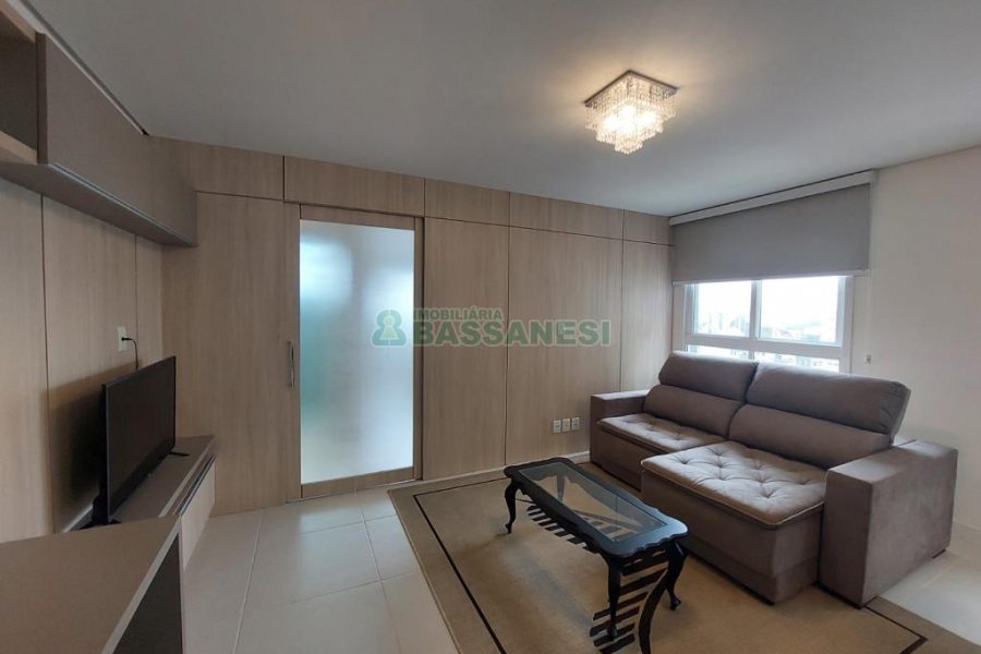 Apto Mobiliado com 53m², 1 dormitório, 1 vaga, no bairro Centro em Caxias do Sul para Alugar