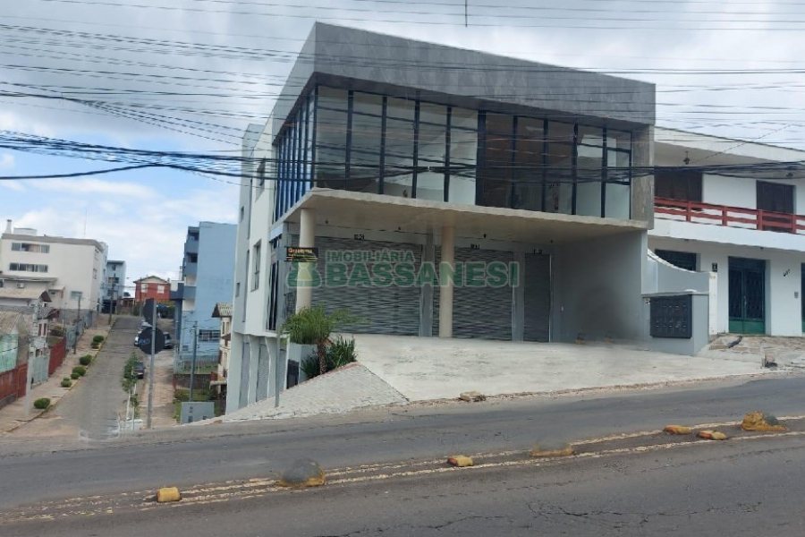 Sobreloja com 79m², no bairro Sagrada Família em Caxias do Sul para Comprar