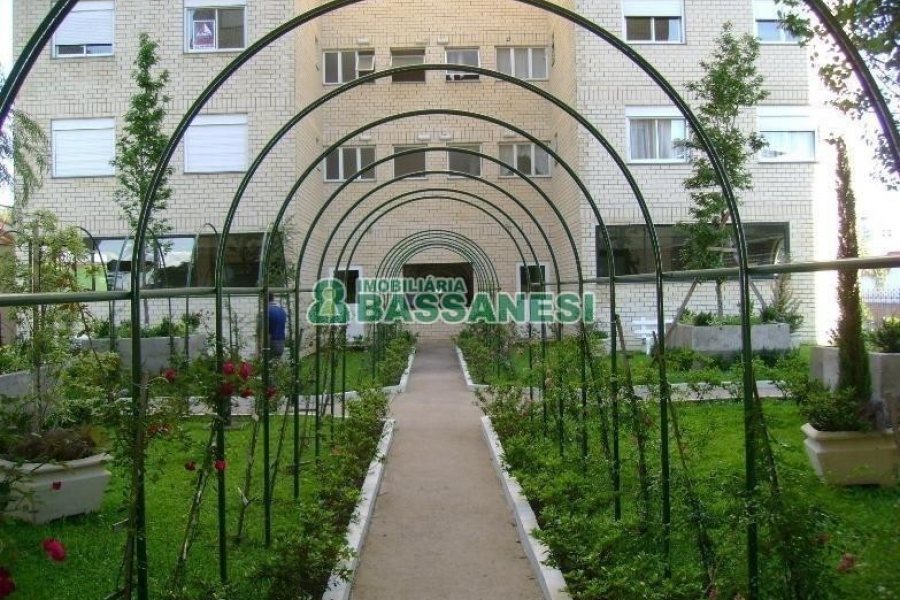 Apartamento com 69m², 2 dormitórios, no bairro Interlagos em Caxias do Sul para Alugar