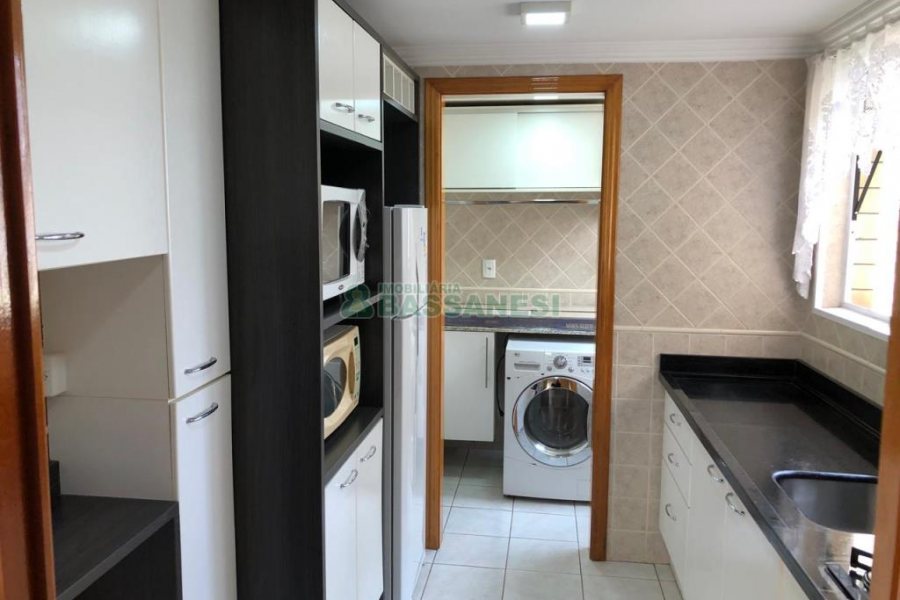 Apartamento com 69m², 2 dormitórios, no bairro Interlagos em Caxias do Sul para Alugar