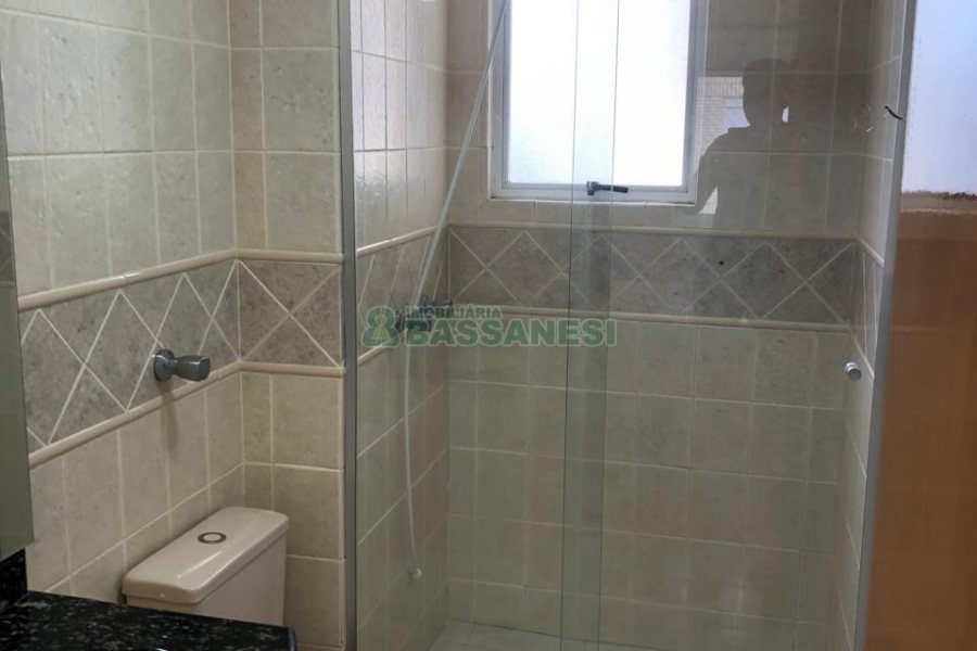 Apartamento com 69m², 2 dormitórios, no bairro Interlagos em Caxias do Sul para Alugar