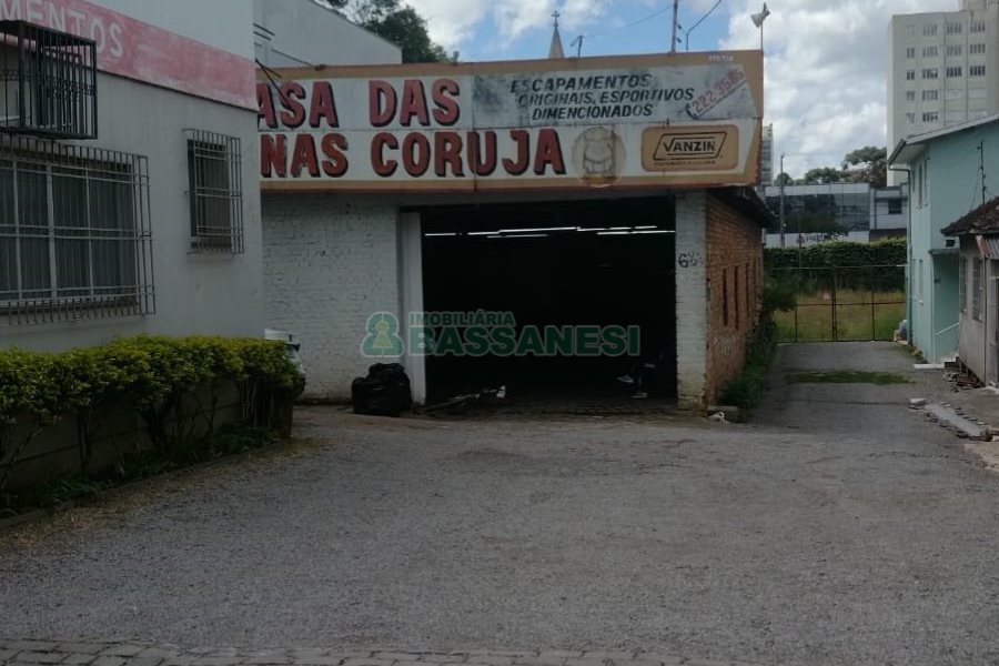 Terreno, no bairro Centro em Caxias do Sul para Comprar