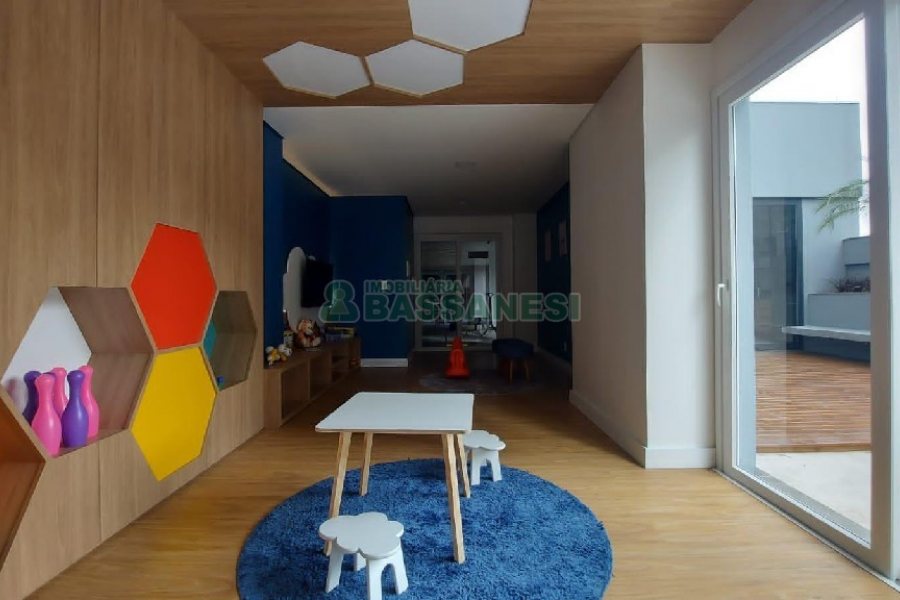 Apartamento com 65m², 2 dormitórios, 1 vaga, no bairro Panazzolo em Caxias do Sul para Alugar