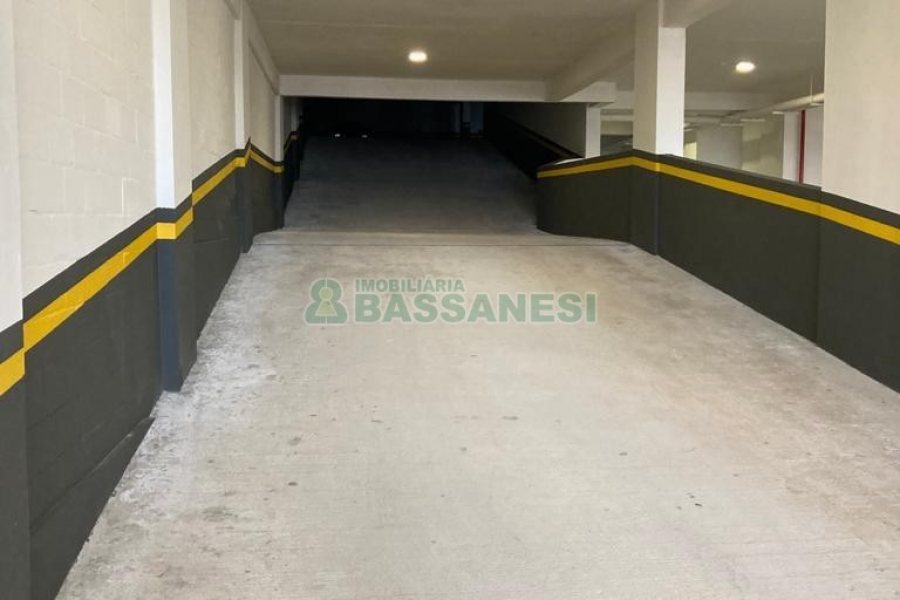 Apartamento com 65m², 2 dormitórios, 1 vaga, no bairro Panazzolo em Caxias do Sul para Alugar