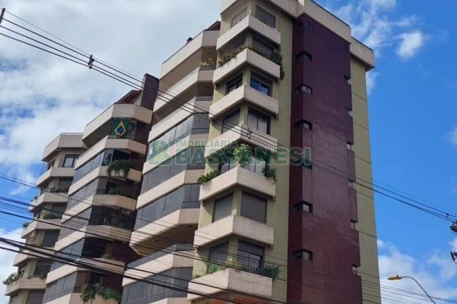 Apartamento com 230m², 2 dormitórios, 2 vagas, no bairro Lourdes em Caxias do Sul para Alugar ou Comprar