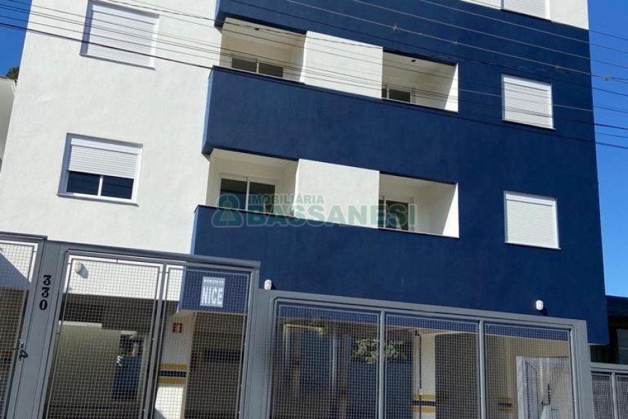 Apto Mobiliado com 52m², 2 dormitórios, 1 vaga, no bairro São Luiz em Caxias do Sul para Alugar