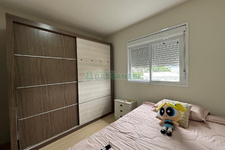 Apto Mobiliado com 52m², 2 dormitórios, 1 vaga, no bairro São Luiz em Caxias do Sul para Alugar