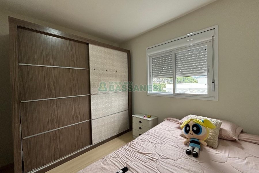 Apto Mobiliado com 52m², 2 dormitórios, 1 vaga, no bairro São Luiz em Caxias do Sul para Alugar