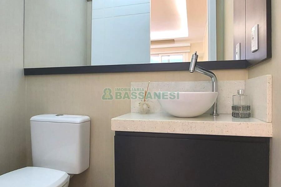 Apto Mobiliado com 277m², 2 dormitórios, 4 vagas, no bairro Jardim América em Caxias do Sul para Alugar ou Comprar