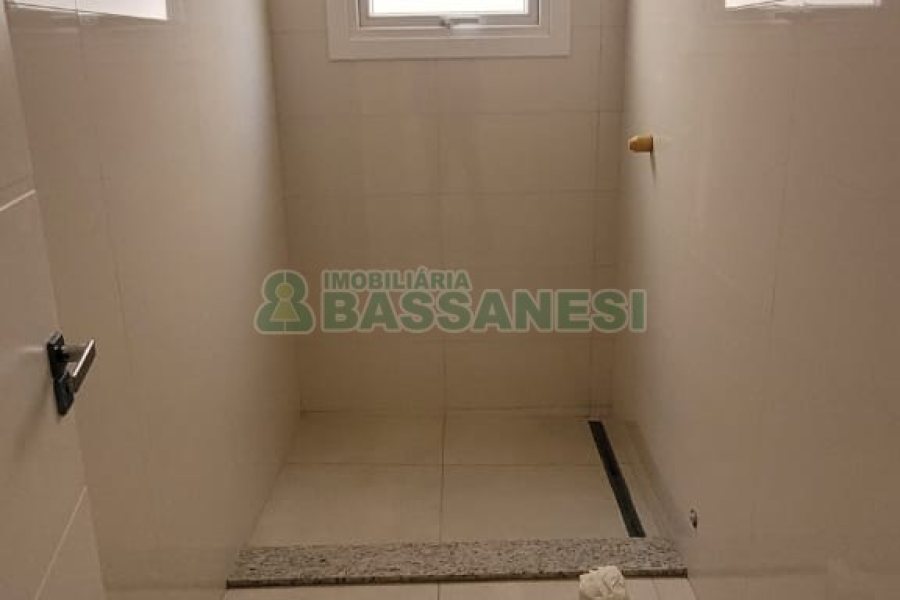 Apartamento com 276m², 3 dormitórios, 2 vagas, no bairro Pio X em Caxias do Sul para Comprar