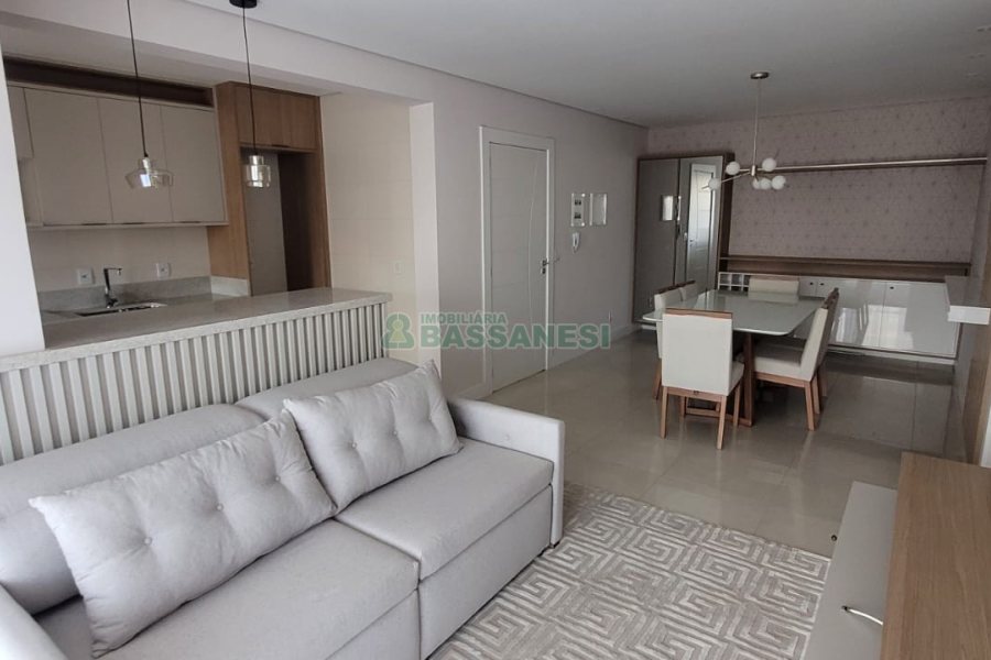 Apartamento com 165m², 3 dormitórios, 3 vagas, no bairro Pio X em Caxias do Sul para Comprar