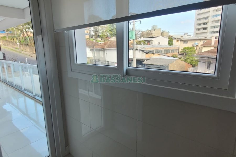 Apartamento com 165m², 3 dormitórios, 3 vagas, no bairro Pio X em Caxias do Sul para Comprar
