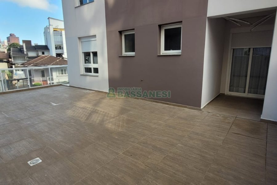 Apartamento com 165m², 3 dormitórios, 3 vagas, no bairro Pio X em Caxias do Sul para Comprar