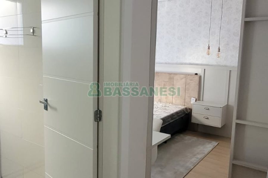 Apartamento com 165m², 3 dormitórios, 3 vagas, no bairro Pio X em Caxias do Sul para Comprar