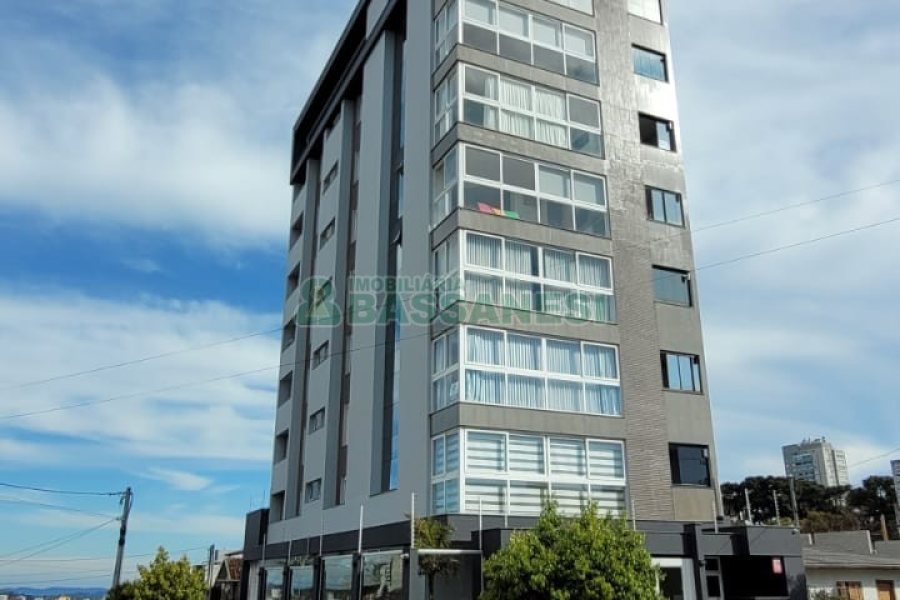 Apto/Cobertura com 308m², 4 dormitórios, 2 vagas, no bairro Lourdes em Caxias do Sul para Comprar