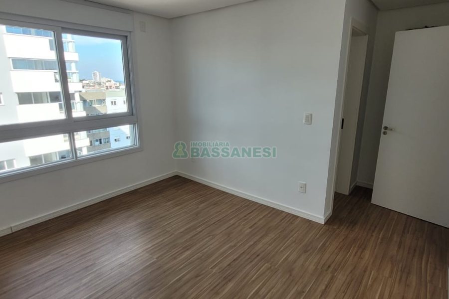 Apto/Cobertura com 308m², 4 dormitórios, 2 vagas, no bairro Lourdes em Caxias do Sul para Comprar