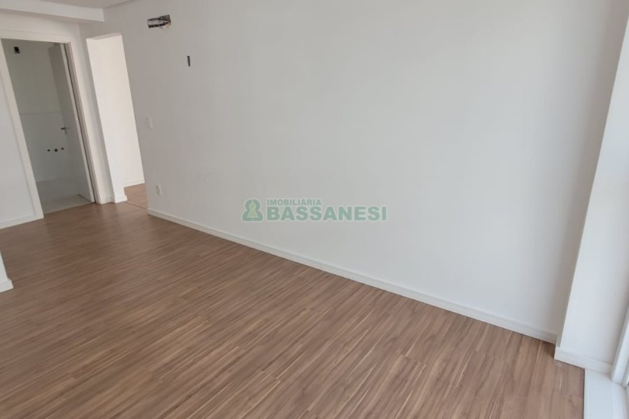 Apto/Cobertura com 308m², 4 dormitórios, 2 vagas, no bairro Lourdes em Caxias do Sul para Comprar