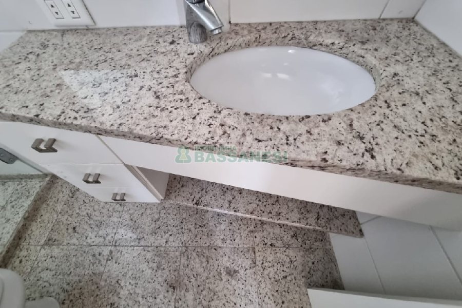 Apto/Cobertura com 297m², 3 dormitórios, 3 vagas, no bairro Lourdes em Caxias do Sul para Comprar
