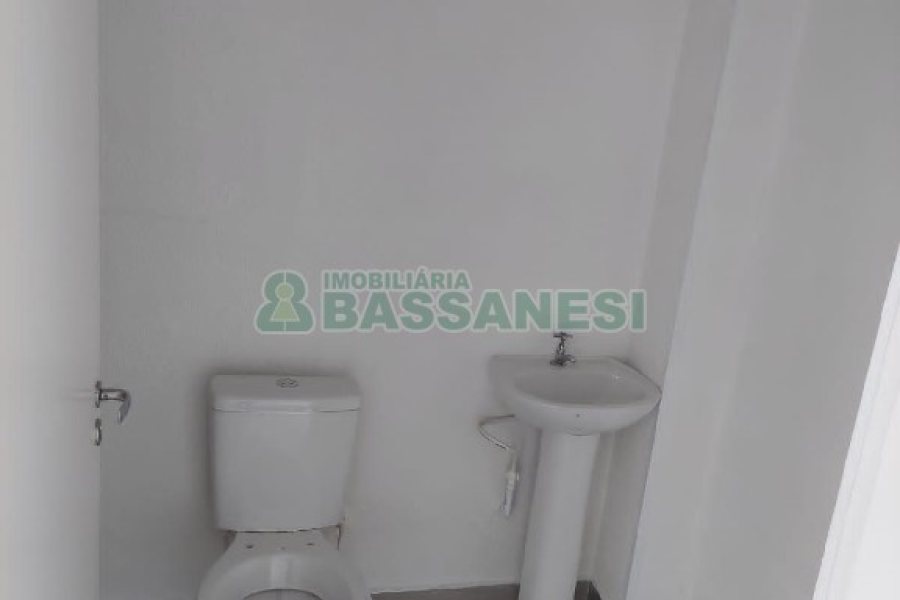Sala com 125m², no bairro Rio Branco em Caxias do Sul para Alugar