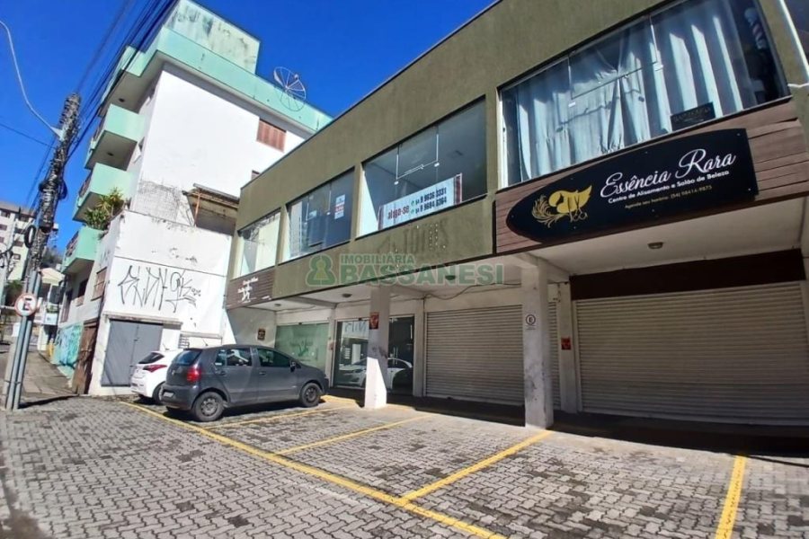 Loja com 90m², no bairro Pio X em Caxias do Sul para Alugar