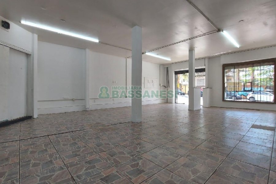Loja com 100m², no bairro Centro em Caxias do Sul para Alugar