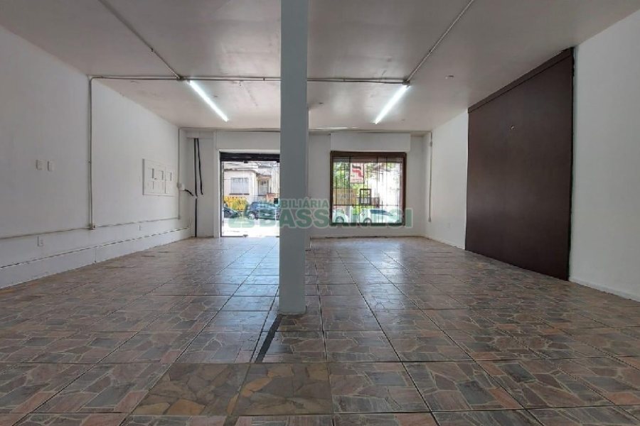 Loja com 100m², no bairro Centro em Caxias do Sul para Alugar