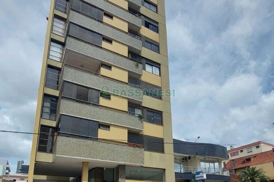 Apartamento com 100m², 3 dormitórios, 2 vagas, no bairro São Pelegrino em Caxias do Sul para Comprar