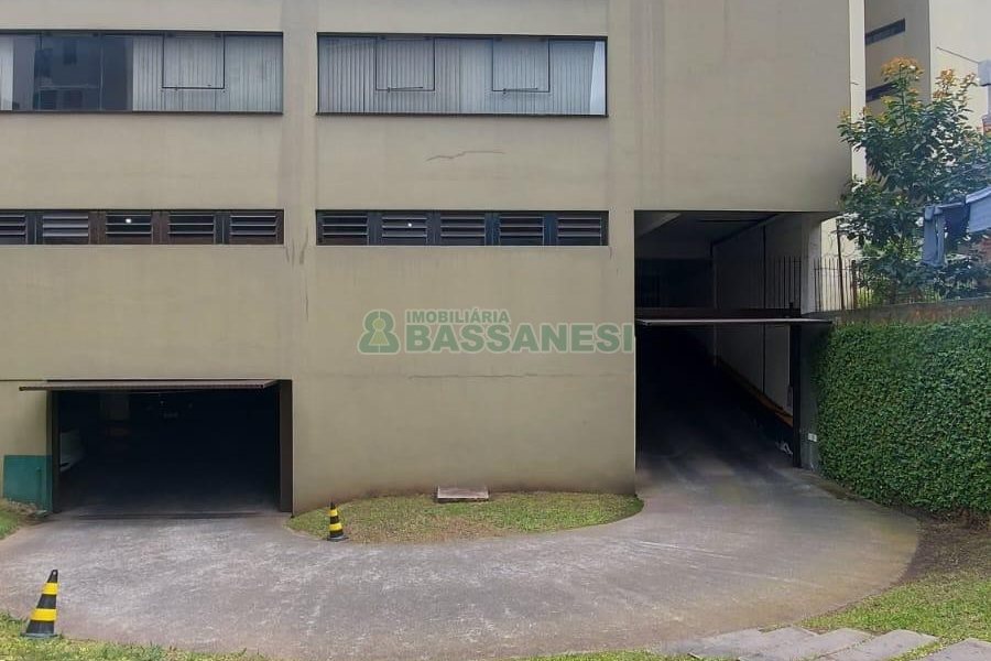 Apartamento com 100m², 3 dormitórios, 2 vagas, no bairro São Pelegrino em Caxias do Sul para Comprar