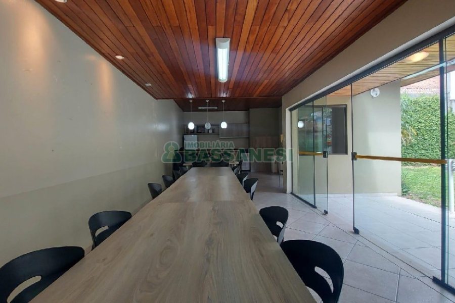 Apartamento com 100m², 3 dormitórios, 2 vagas, no bairro São Pelegrino em Caxias do Sul para Comprar