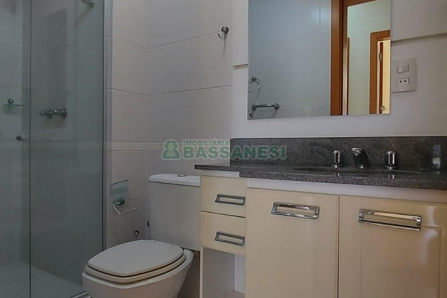 Apartamento com 100m², 3 dormitórios, 2 vagas, no bairro São Pelegrino em Caxias do Sul para Comprar