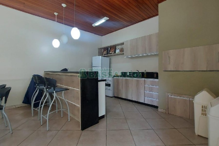 Apartamento com 100m², 3 dormitórios, 2 vagas, no bairro São Pelegrino em Caxias do Sul para Comprar