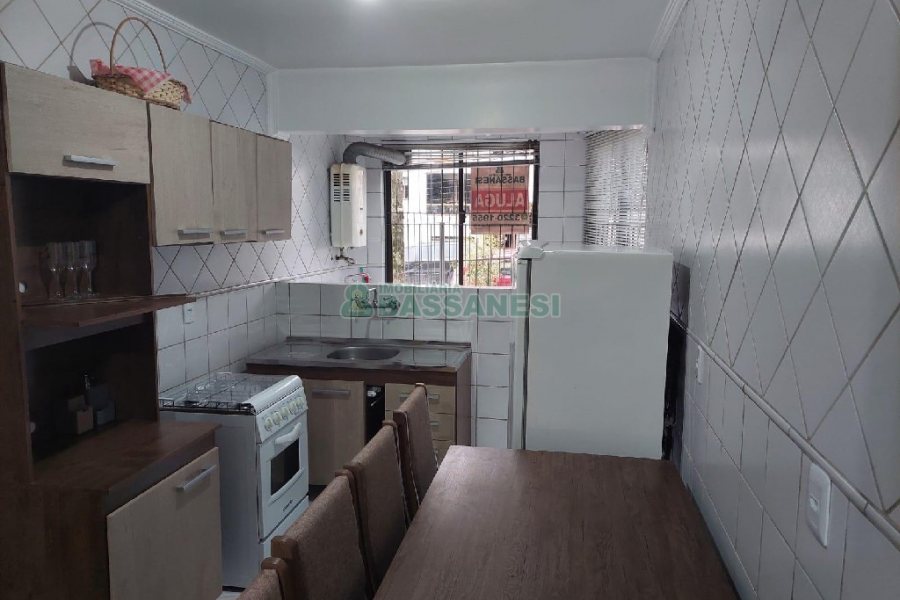 Apto Mobiliado com 70m², 2 dormitórios, 1 vaga, no bairro Petrópolis em Caxias do Sul para Alugar