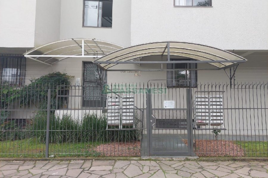Apto Mobiliado com 70m², 2 dormitórios, 1 vaga, no bairro Petrópolis em Caxias do Sul para Alugar