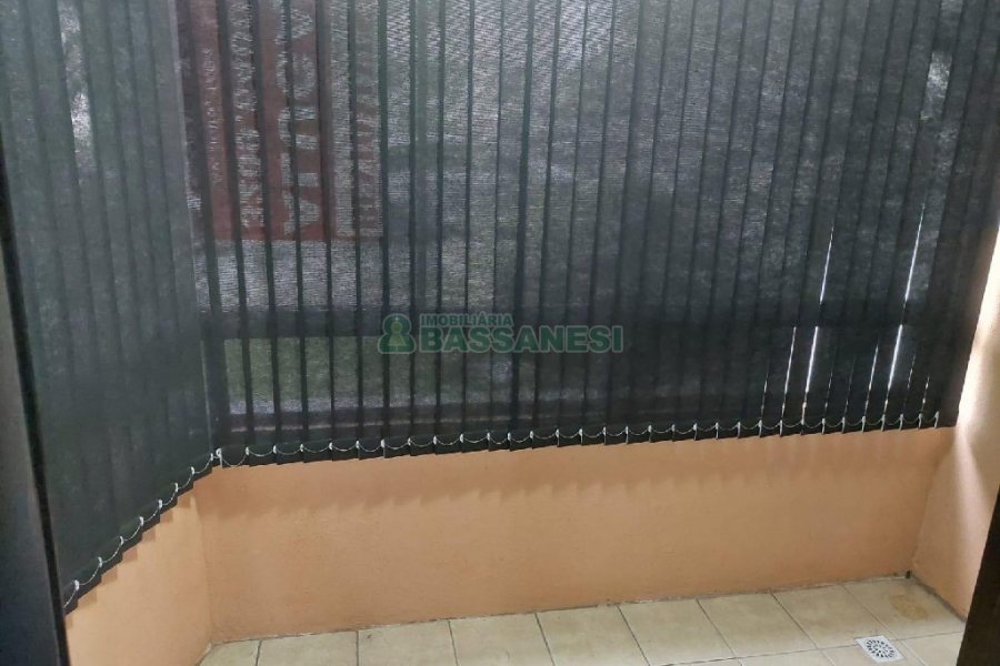 Apto Mobiliado com 70m², 2 dormitórios, 1 vaga, no bairro Petrópolis em Caxias do Sul para Alugar