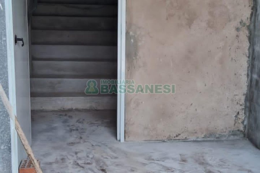 Sobreloja com 420m², no bairro Salgado Filho em Caxias do Sul para Alugar