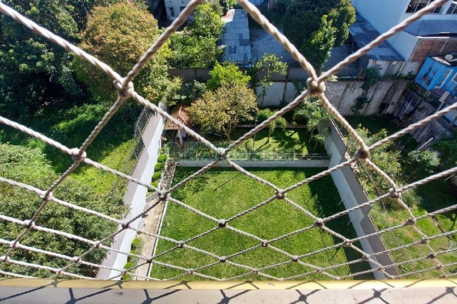 Apartamento com 160m², 3 dormitórios, 2 vagas, no bairro Centro em Caxias do Sul para Comprar