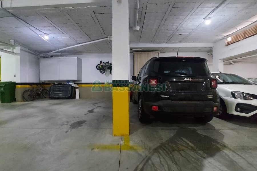 Apartamento com 160m², 3 dormitórios, 2 vagas, no bairro Centro em Caxias do Sul para Comprar