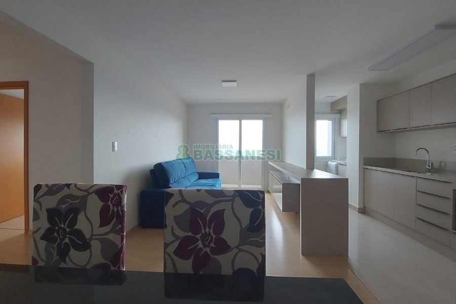 Apartamento com 85m², 3 dormitórios, 2 vagas, no bairro Centro em Caxias do Sul para Comprar