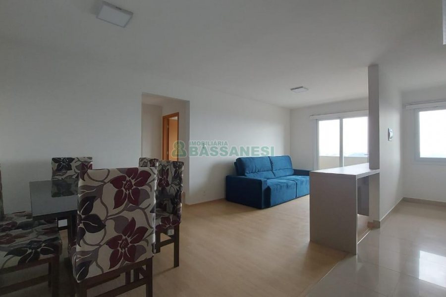 Apartamento com 85m², 3 dormitórios, 2 vagas, no bairro Centro em Caxias do Sul para Comprar